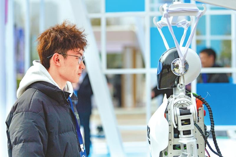 来自四川、长三角的近七十家机器人企业展开对接一场关于机器人的迎面接力